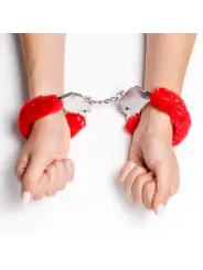 SPANGLE ALGEMAS METÁLICAS COM PELÚCIA VERMELHA CRUSHIOUS