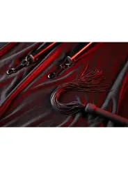 CHICOTE EM SILICONE PRETO OUCH!