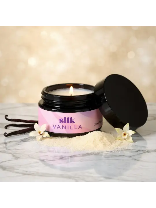 VELA DE MASSAGEM SILK COM FEROMONAS E AROMA A BAUNILHA 20ML CRUSHIOUS
